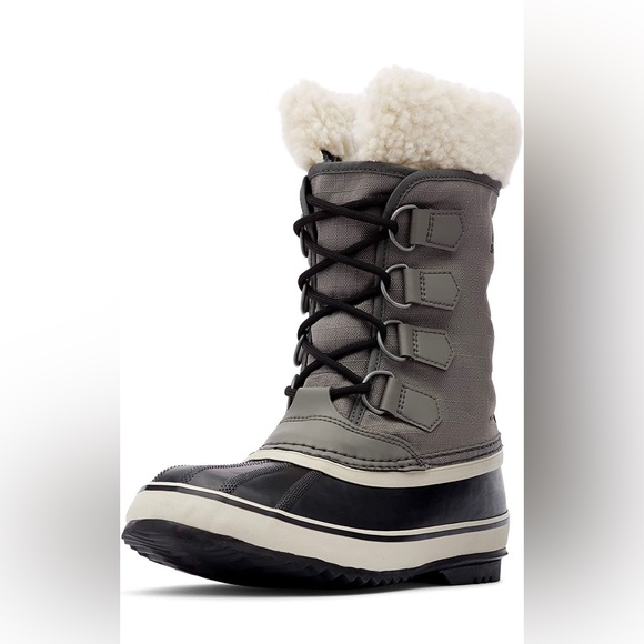 NWT- SOREL - Women's Winter Carnival Waterproof Boot - size 6.5 - Picture 2 of 6